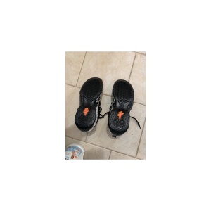 Vopsea acrilica neagra pentru talpi si tocuri Angelus Walk On Black, 60 ml - Img 3