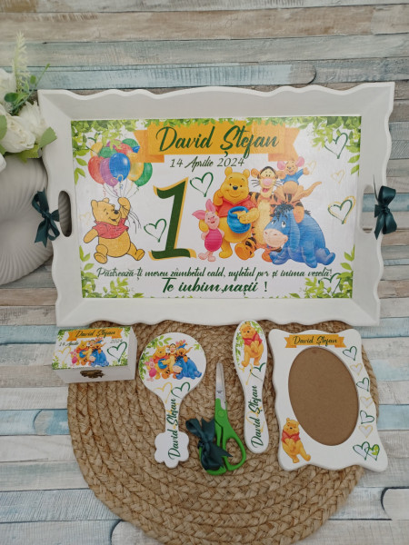 Set mot Set turta 1 an – pachet personalizat –Winnie the Pooh