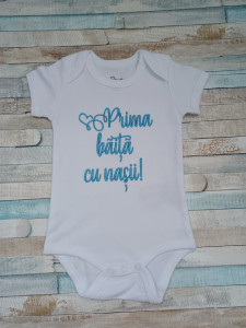 Body bebe Prima baita cu nasii!