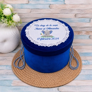 Cutie trusou botez Elefantel albastru