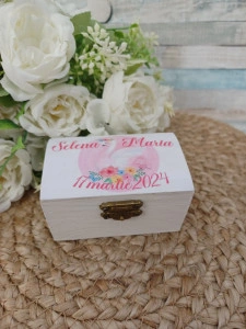 Cutiuta prima suvita botez personalizata Lebada