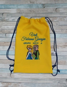 Saculet Gradinita Personalizat prin broderie Elsa/Ana