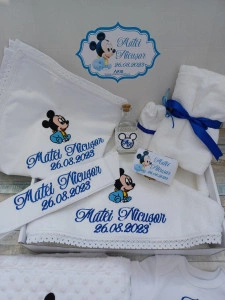 Trusou botez baiat Mickey Mouse