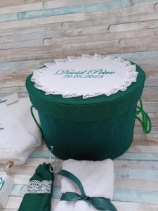Trusou botez baiat Verde smarald ,9 piese