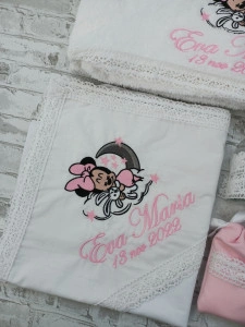 Trusou botez fetita tematica Minnie Sleep ,7 piese