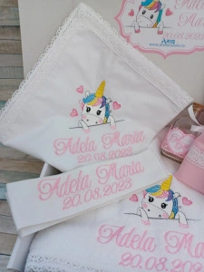 Trusou botez fetita Unicorn cu inimioare ,8 piese