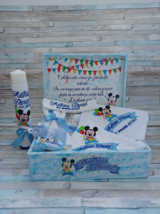Trusou botez Mickey Mouse Baby /Albastru ,9 piese