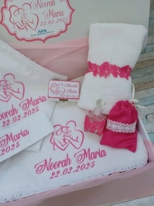 Trusou botez Nasi -bebe,8 piese