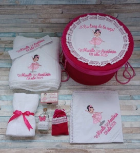 Trusou de botez Balerina Roz ,9 piese