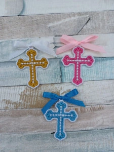 Cruciulita botez brodata unicat -Marturie botez