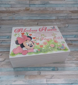 Cufar lemn personalizat Minnie Mouse - pentru trusou botez