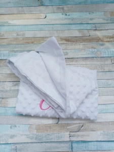 Paturica bebe personalizata Elefantel ,dimensiune 90x100cm