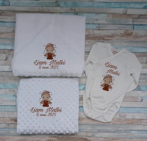 Set baita a doua zi -cadou Nou nascut-Ingeras maron , 3 piese