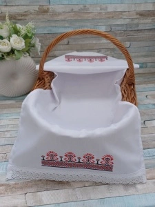 Stergar brodat pentru coș coliva -Model traditional Creasta de Cocos