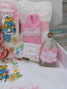 Trusou botez fetita Strumfita
