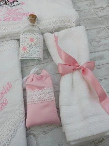 Trusou botez fetita tematica Minnie Sleep ,7 piese