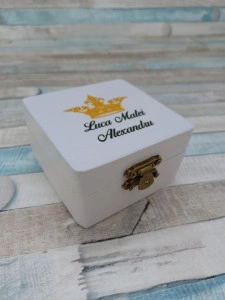 Cutiuta prima suvita botez Coroana verde smarald