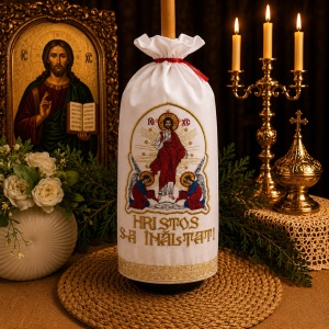 Stergar pentru lumanare HRISTOS S-A INALTAT icoana brodata 45x45 cm