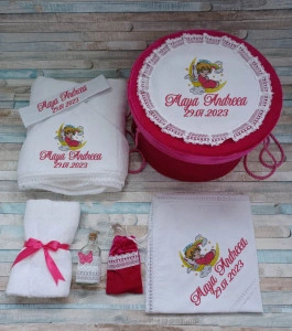 Trusou botez fetita Ingeras luna roz,8 piese