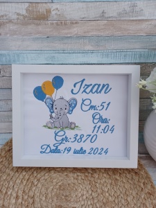 Cadou nou nascut -Rama personalizata date de nastere Elefant cu baloane