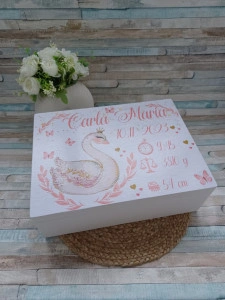 Cufar personalizat / cutie trusou din lemn pentru trusou Lebada