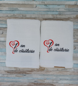 Set 2 prosoape personalizate 1 an de casatorie - Img 2