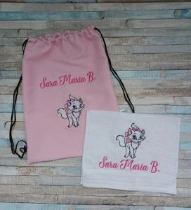 Set rucsac si prosopel gradinita personalizat Pisicuta Marie 35x45cm