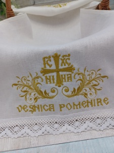Stergar brodat pentru cos Cruce Vesnica Pomenire alb