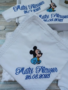 Trusou botez baiat Mickey Mouse