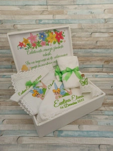 Trusou botez personalizat Clopotica ,8 piese