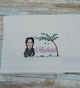 Prosop personalizat Wensday