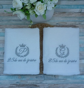 Set 2 prosoape 25 ani de casnicie 70x140 cm