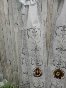 Set Paterite Maica Domnului si Mantuitorul brodate argintiu