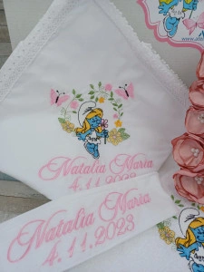 Trusou botez fetita Strumfita