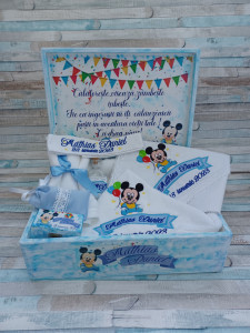 Trusou botez Mickey Mouse Baby /Albastru ,9 piese