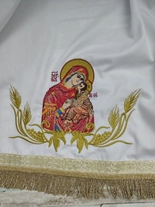 Acoperamant ptr Sfanta Cruce  Maica cu Pruncul si Icoana Invierii Domnului
