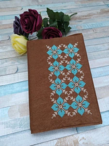 Agenda A5 personalizata Model traditional Bleu/Bej