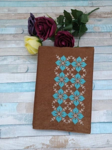 Agenda A5 personalizata Model traditional Bleu/Bej