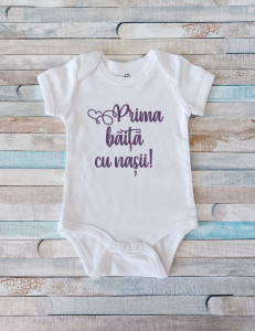 Body bebe Prima baita cu nasii!
