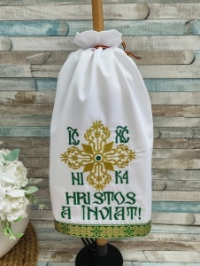 Stergar pentru lumanarea de Paste Cruce Auriu /Verde 45x45 cm