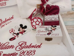 Trusou botez Mickey Fotbal ,8 piese visiniu