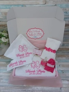 Trusou botez Nasi -bebe,8 piese