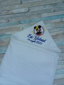 Prosop bebe cu gluga Mickey Mouse ,60x125 cm