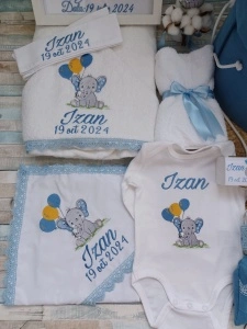 Set trusou botez Elefantel cu baloane,13 piese