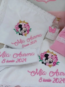 Trusou botez Minnie roz