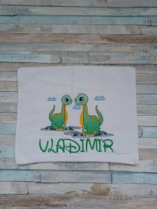 Prosop gradinita/cresa personalizat prin broderie Dinozaur