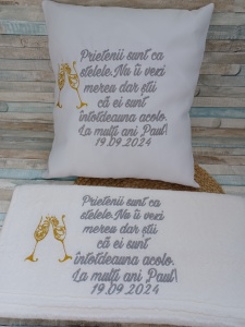 Set Prosop si Perna Cadou ptr prieten/a La multi ani!