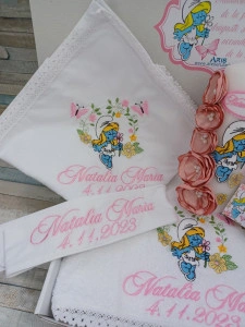 Trusou botez fetita Strumfita