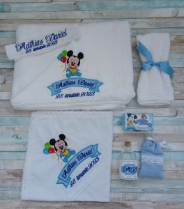 Trusou botez Mickey Mouse Baby Bleu /Albastru ,8 piese