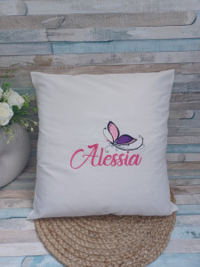 Pernita personalizata cu nume ,Fluturas 40x40cm